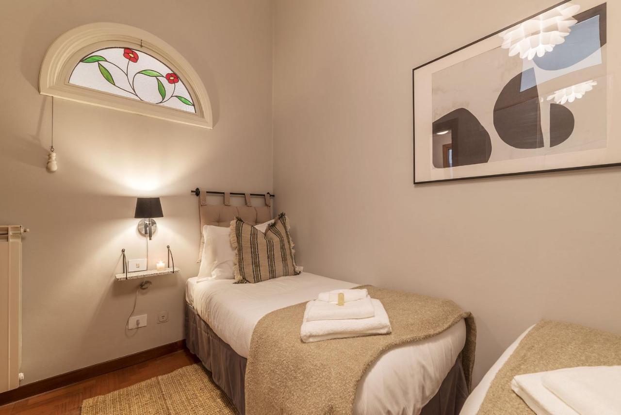 Lively Roma Trastevere Renovated Apartment - Fromhometorome Extérieur photo