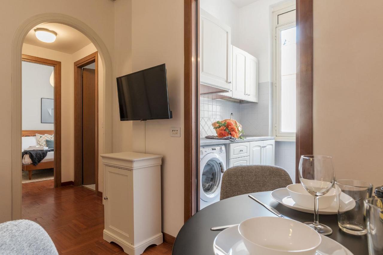 Lively Roma Trastevere Renovated Apartment - Fromhometorome Extérieur photo